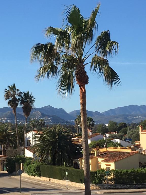Denia Playa I Apartment Bagian luar foto